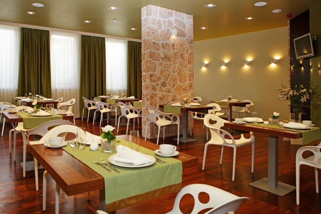 Boutique Hotel Bol — 5