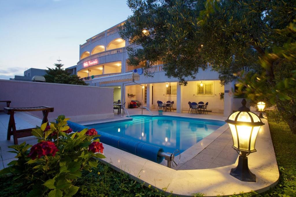 Villa Daniela — 1