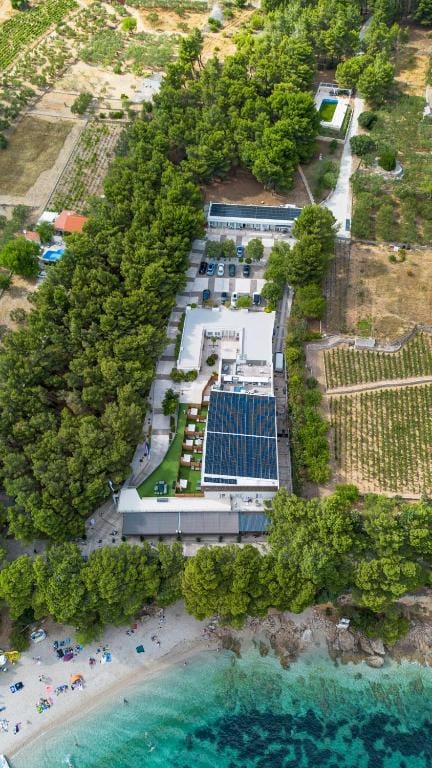 Zlatni Rat Beach Resort — 3