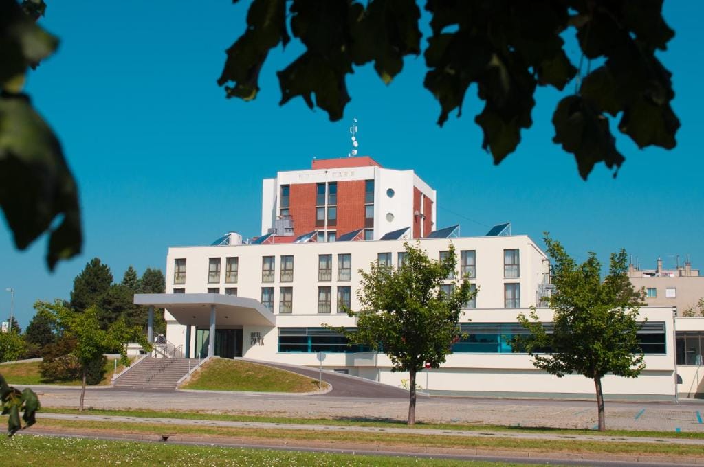 Hotel Park Superior 3* — 1