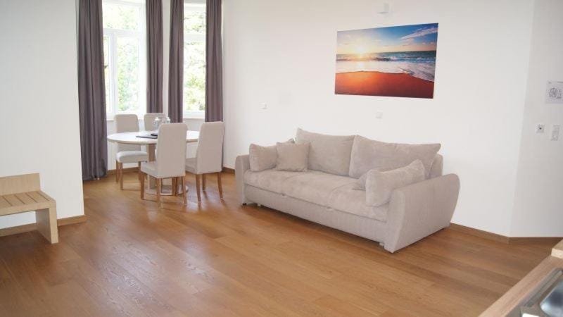 Villa Emilia — 5
