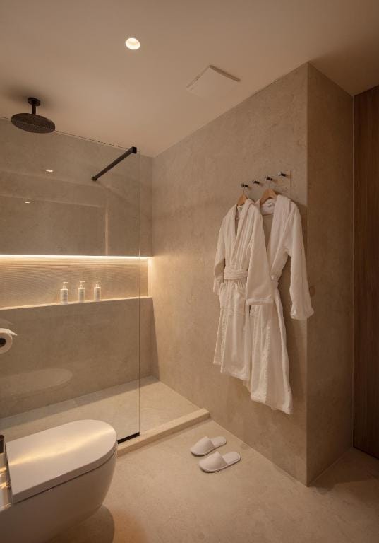 Hotel Sumratin — 3