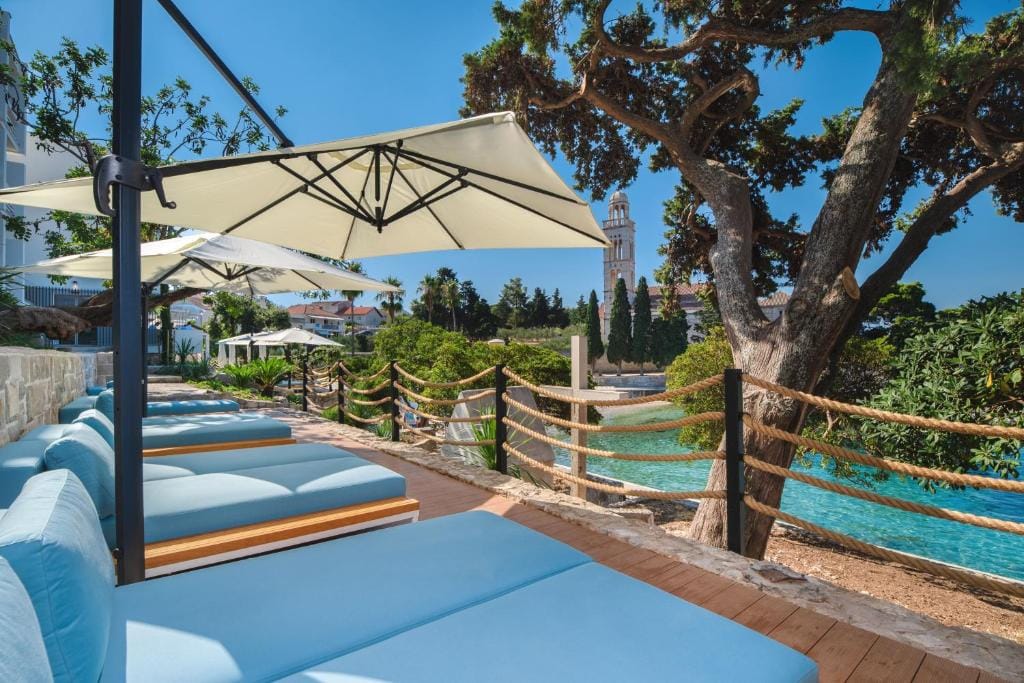 Beach Bay Hvar Hotel — 4
