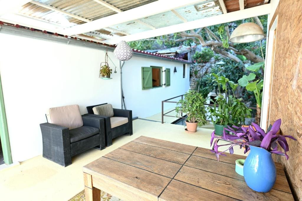 Luka's House - ZF Hvar — 1