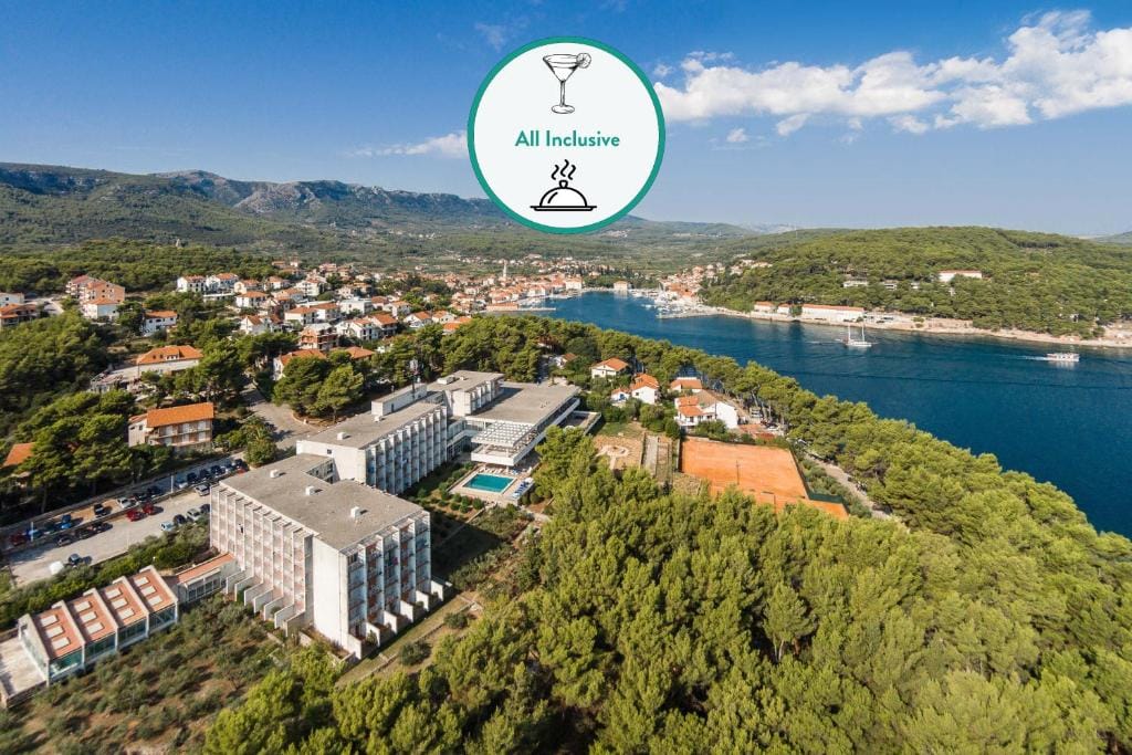 Hotel Hvar — 1