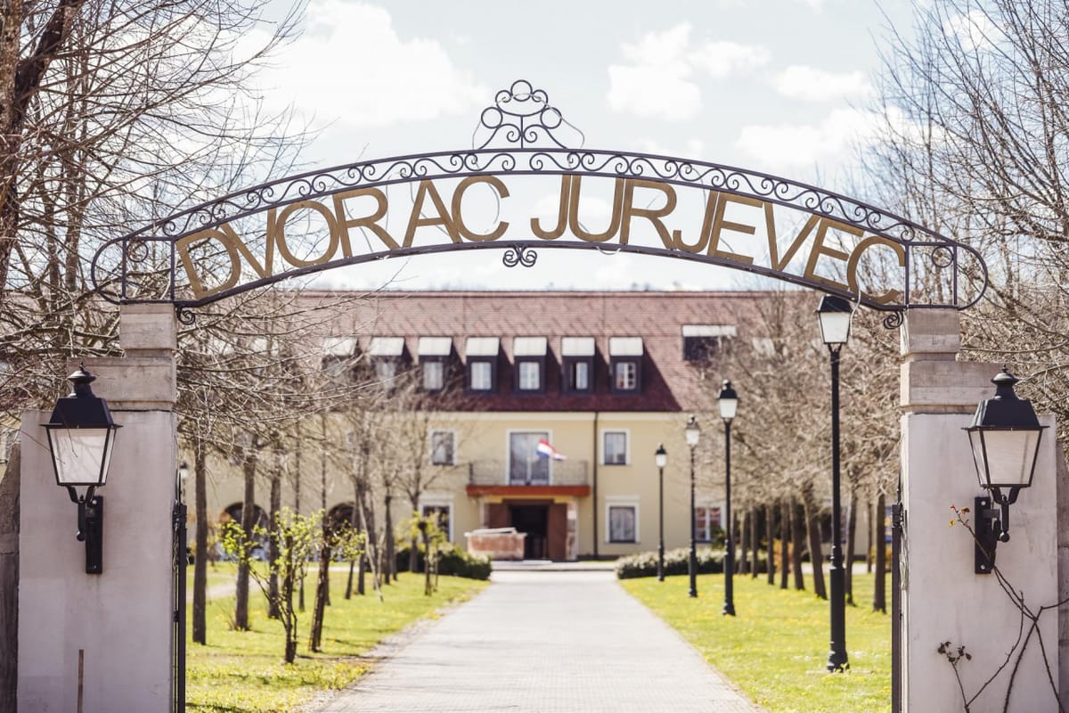 Hotel Dvorac Jurjevec — 4