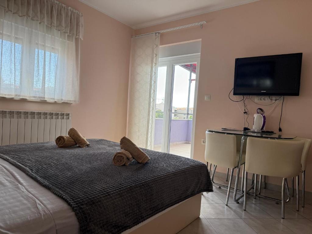 ApartHotel Viola — 4