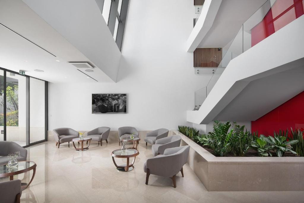 Hotel Milan — 5