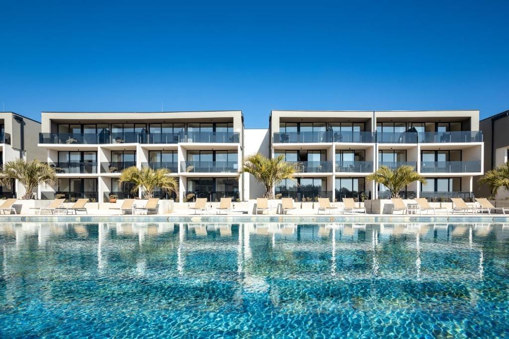 Residence Del Mar Emotion — 4