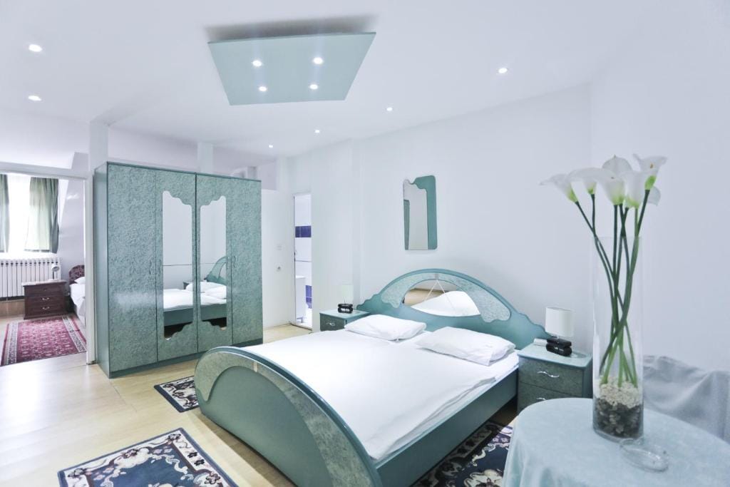 Hotel Martini Zagreb Hotel and Restaurant — 2