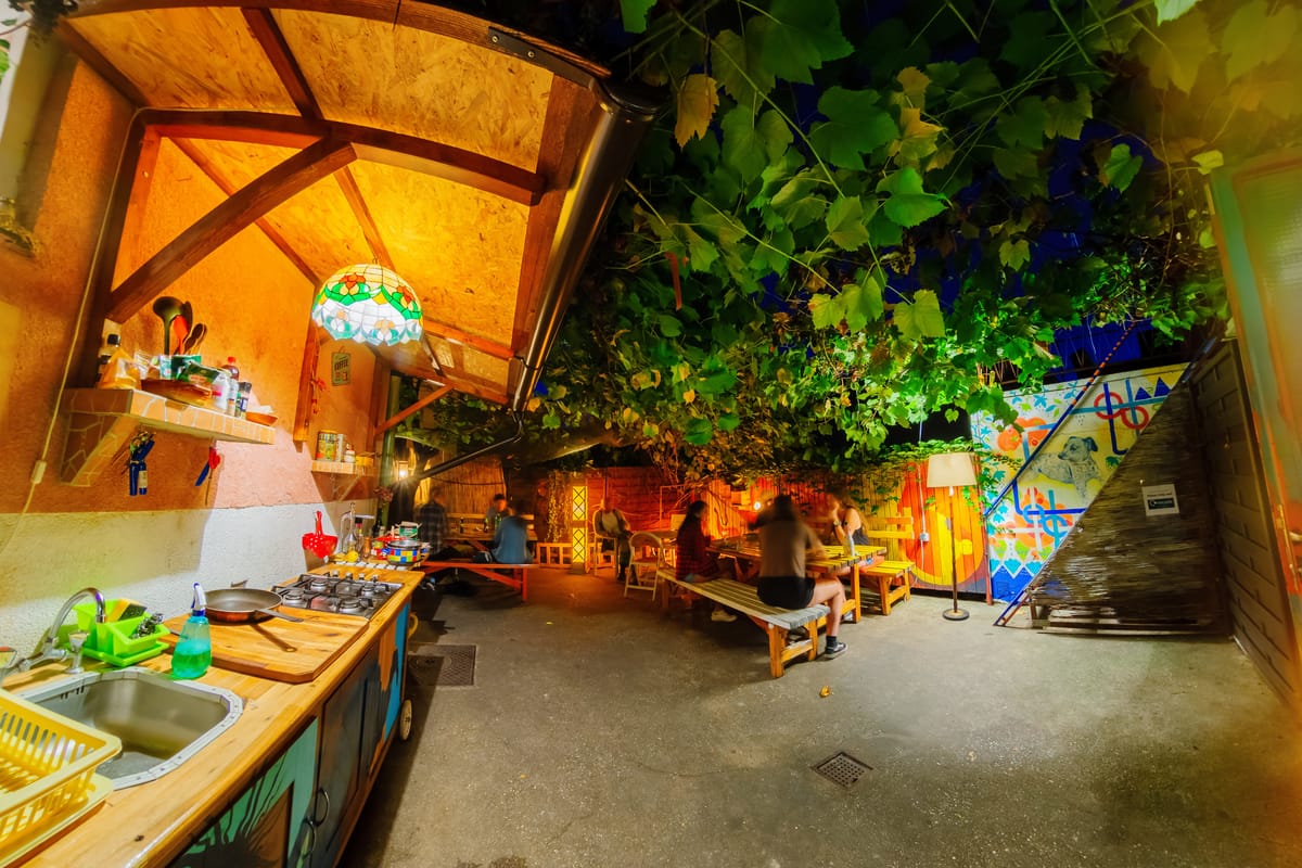 Hostel Mali Mrak
