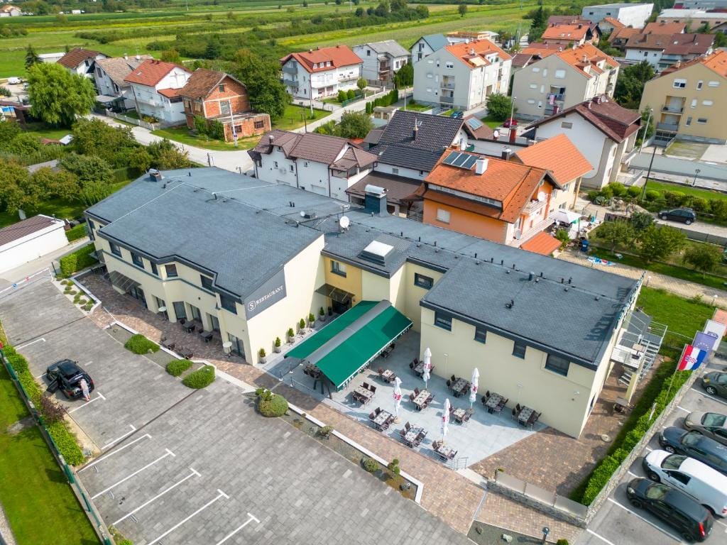 Hotel Santiny — 4