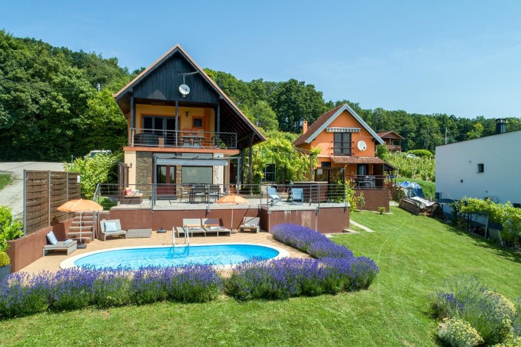 Juras Country House, bazen, sauna ,hot tube,vrt — 4
