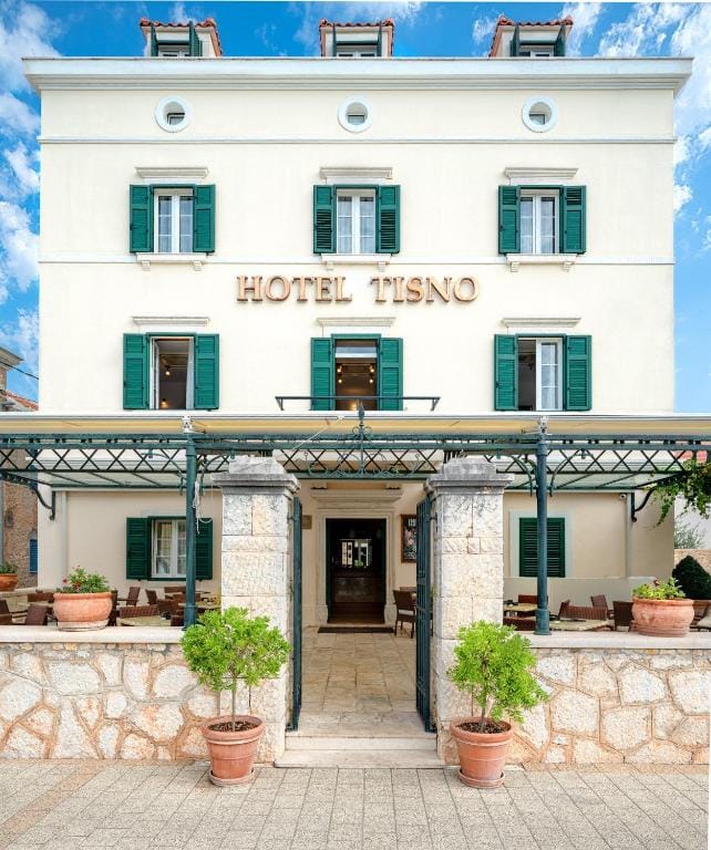 Heritage Hotel Tisno — 1