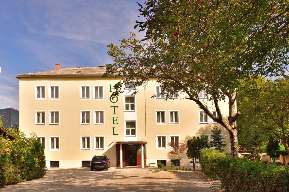 Orient Zagreb — 5
