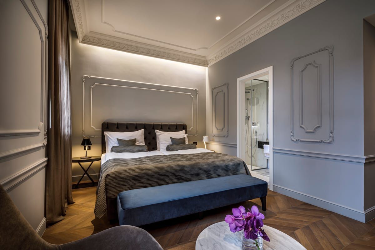Hotel Ambasador — 2