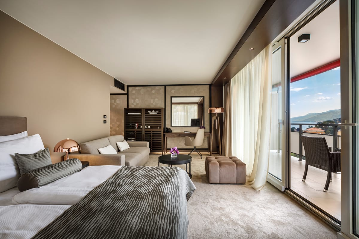 Hotel Ambasador — 3