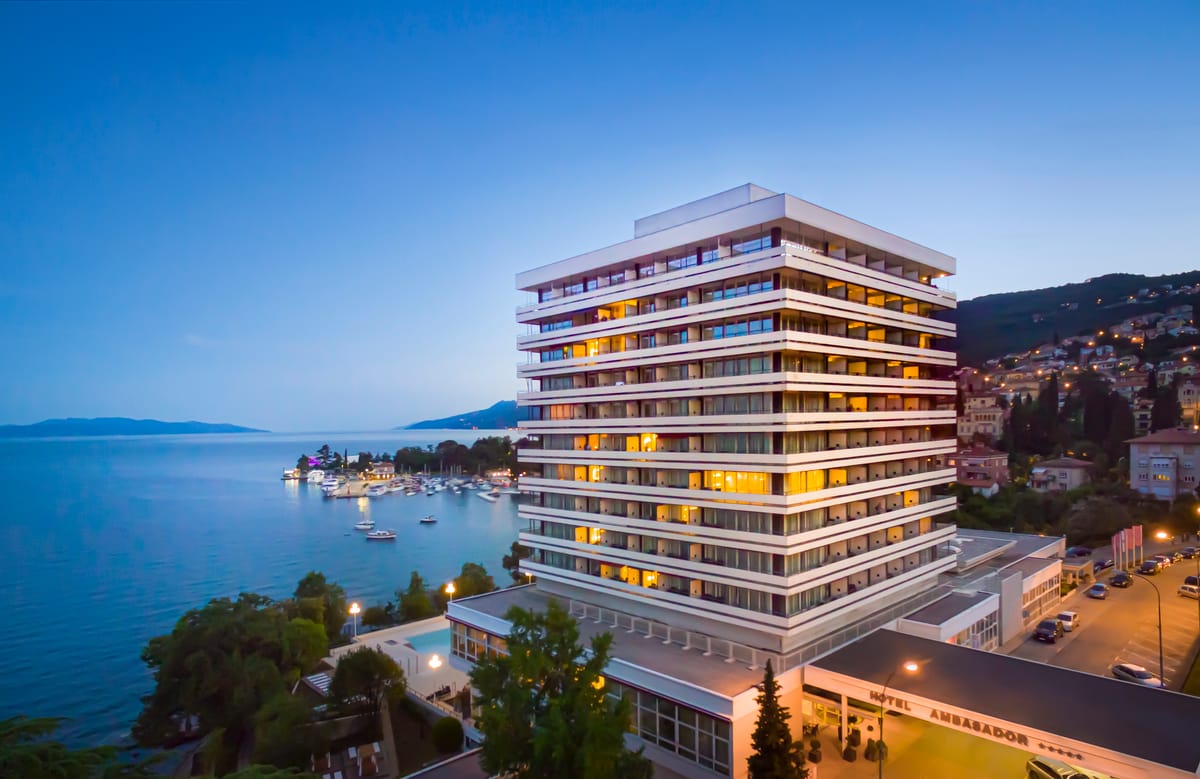 Hotel Ambasador — 5