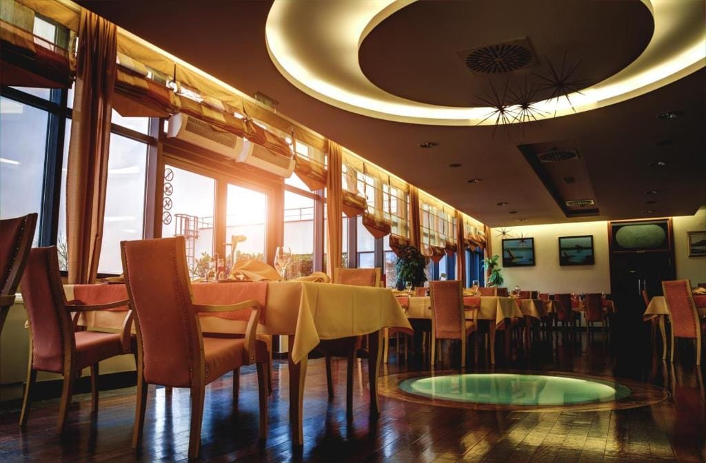 Hotel Lav Vukovar — 4