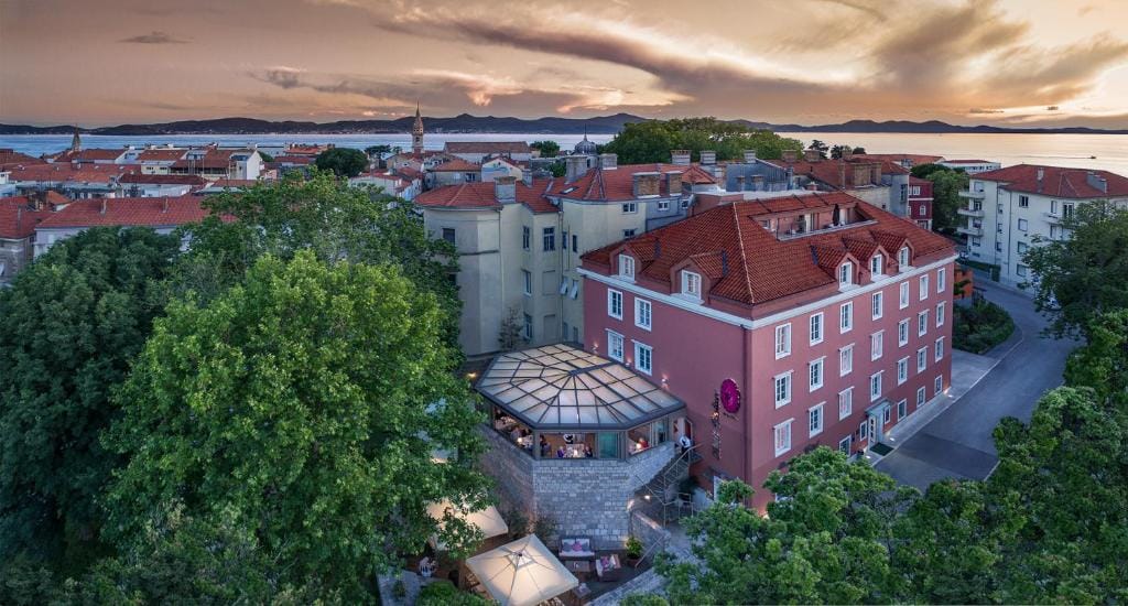 Bastion Heritage Hotel — 1