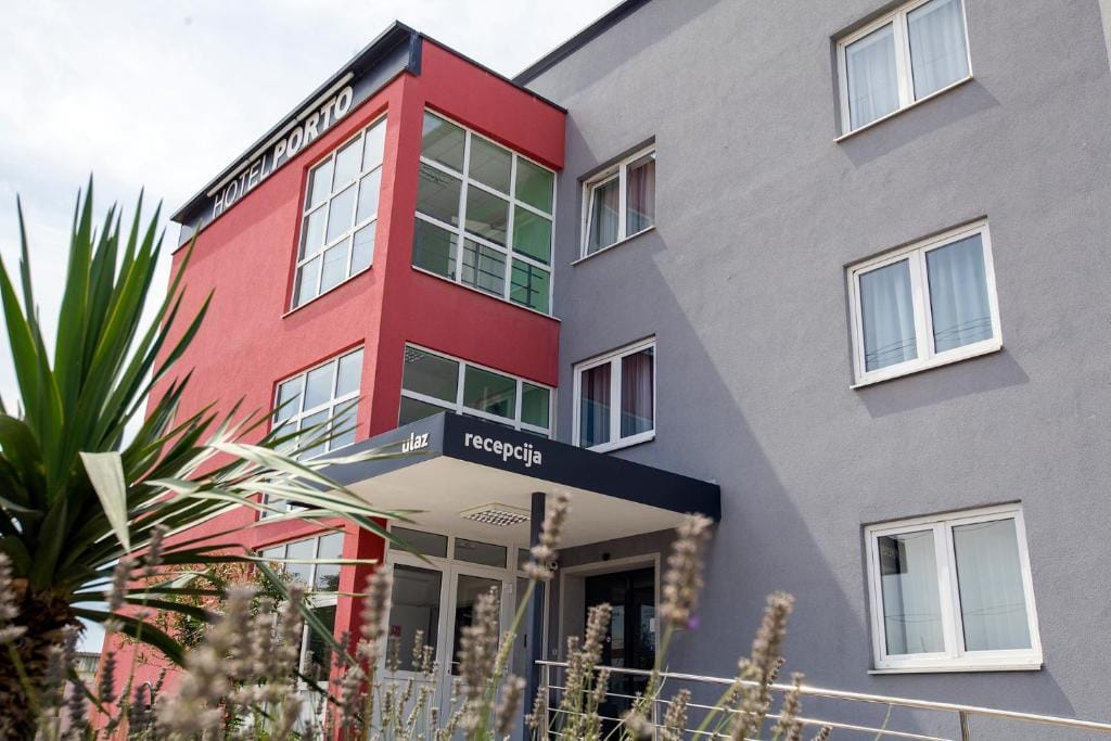 Hotel Porto — 1