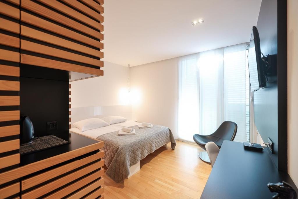 Unique Integrated Hotel — 1