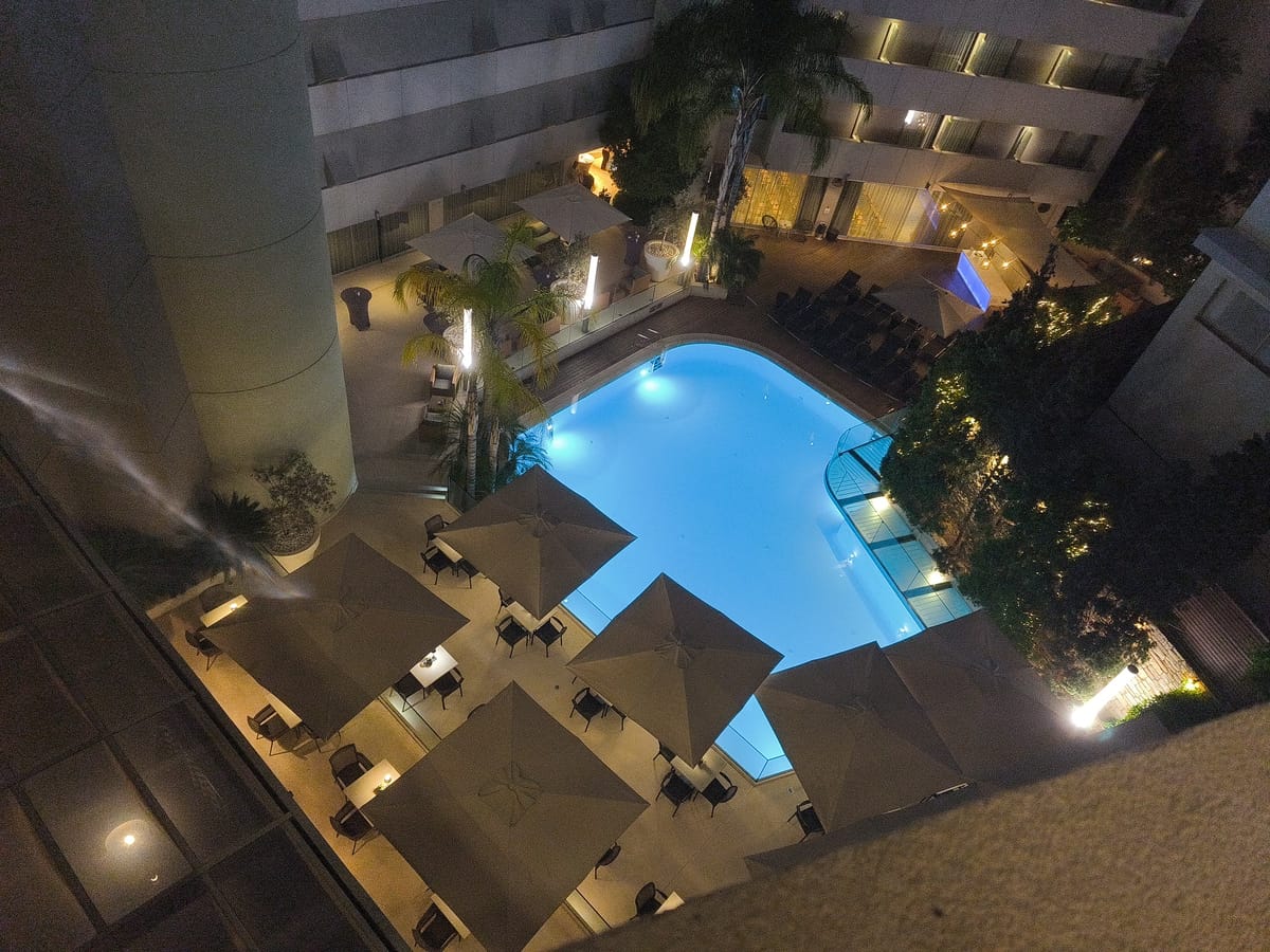 Admiral Hotel — 4