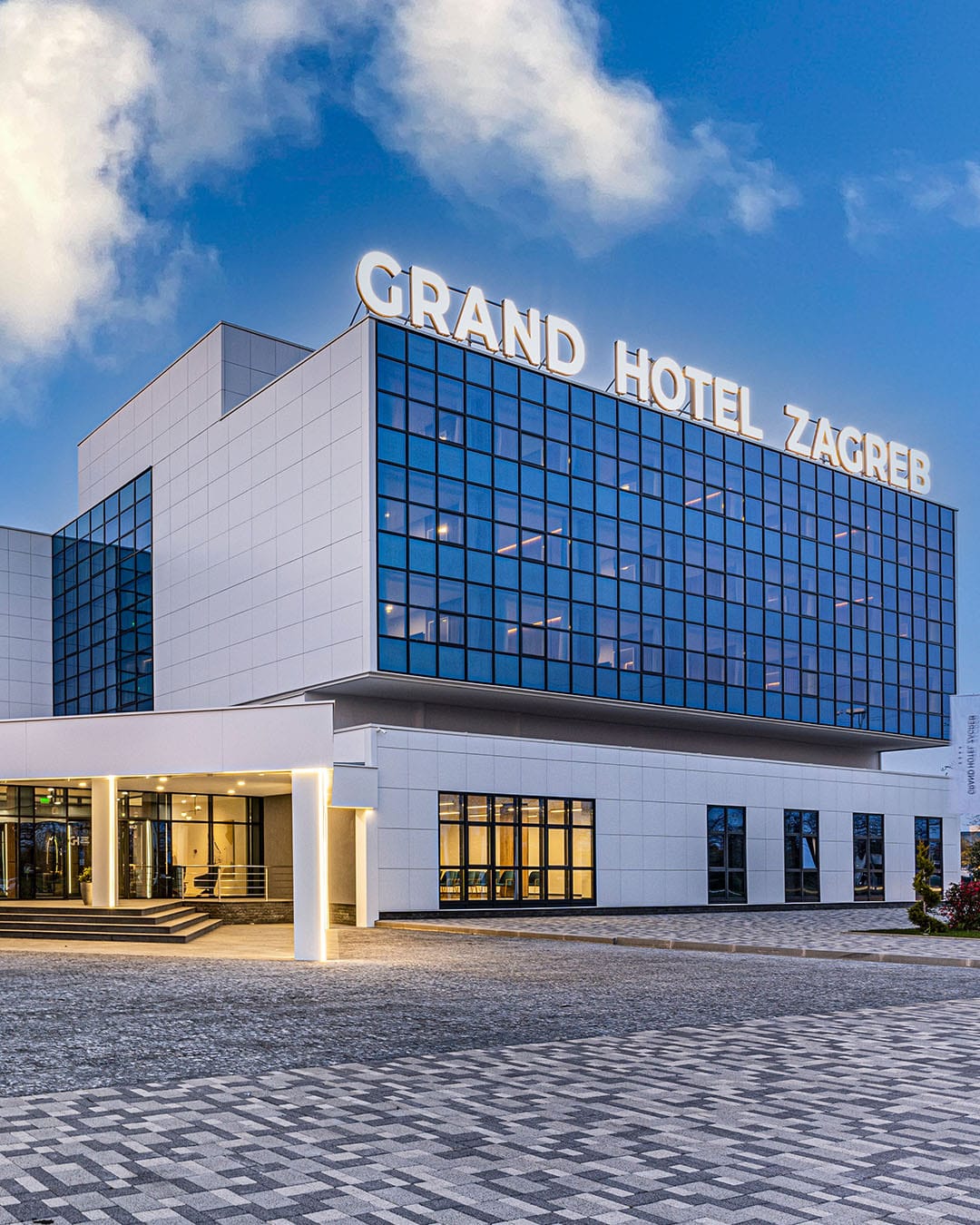 Grand Hotel Zagreb - Wellness i Business Hotel — 4